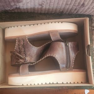 BEDSTU ZOE TAUPE